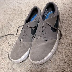 Men’s Nike Converse Style Shoe